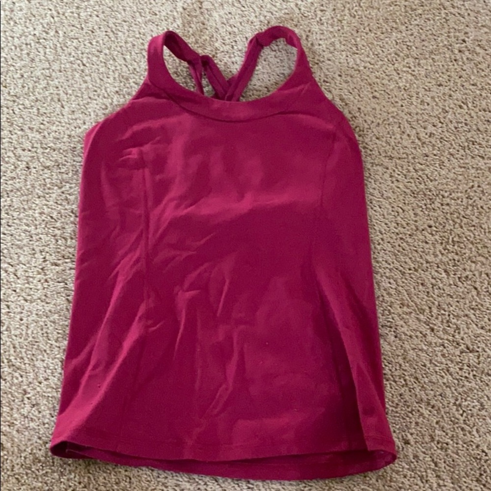 Lululemon workout top